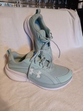 Under Armour Women's Light Teal Athletic Sneakers Size 9